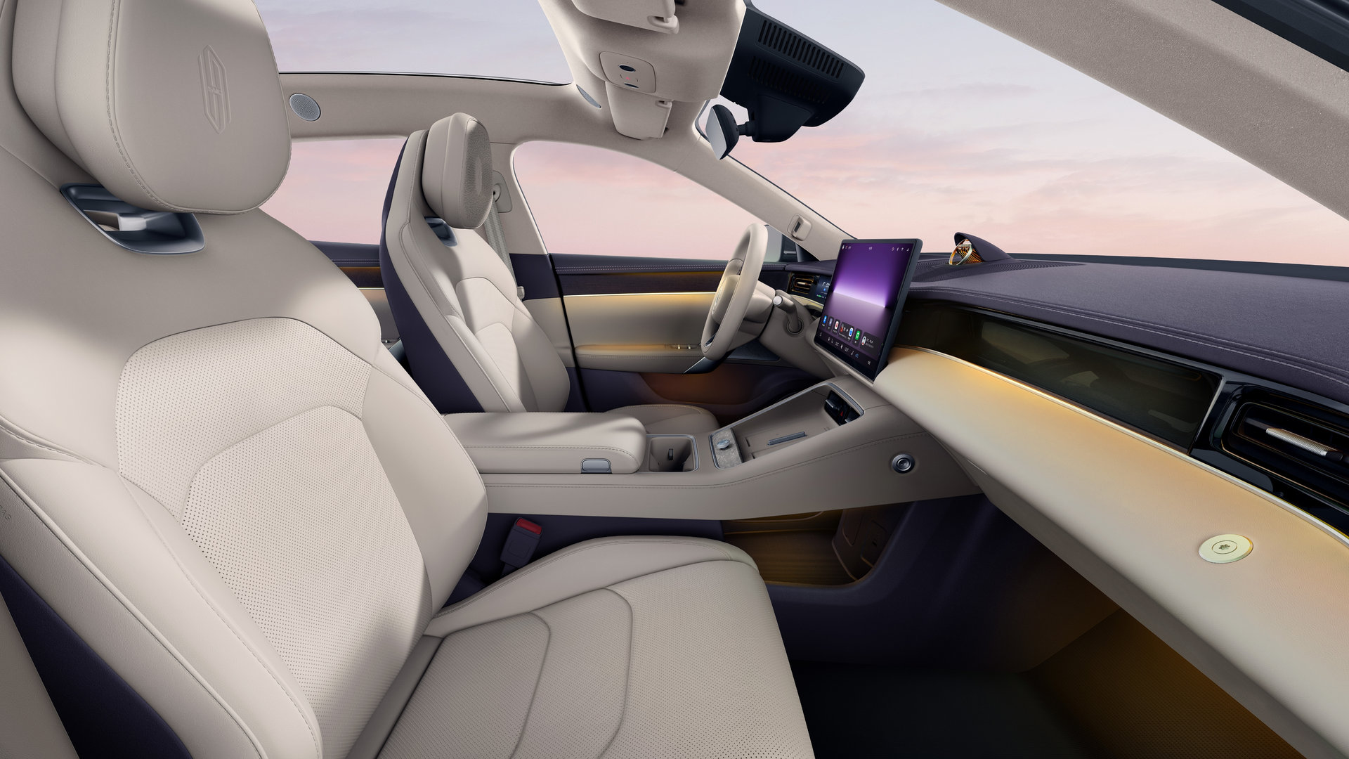 SAIC Z7-Z7T Apricot Interior