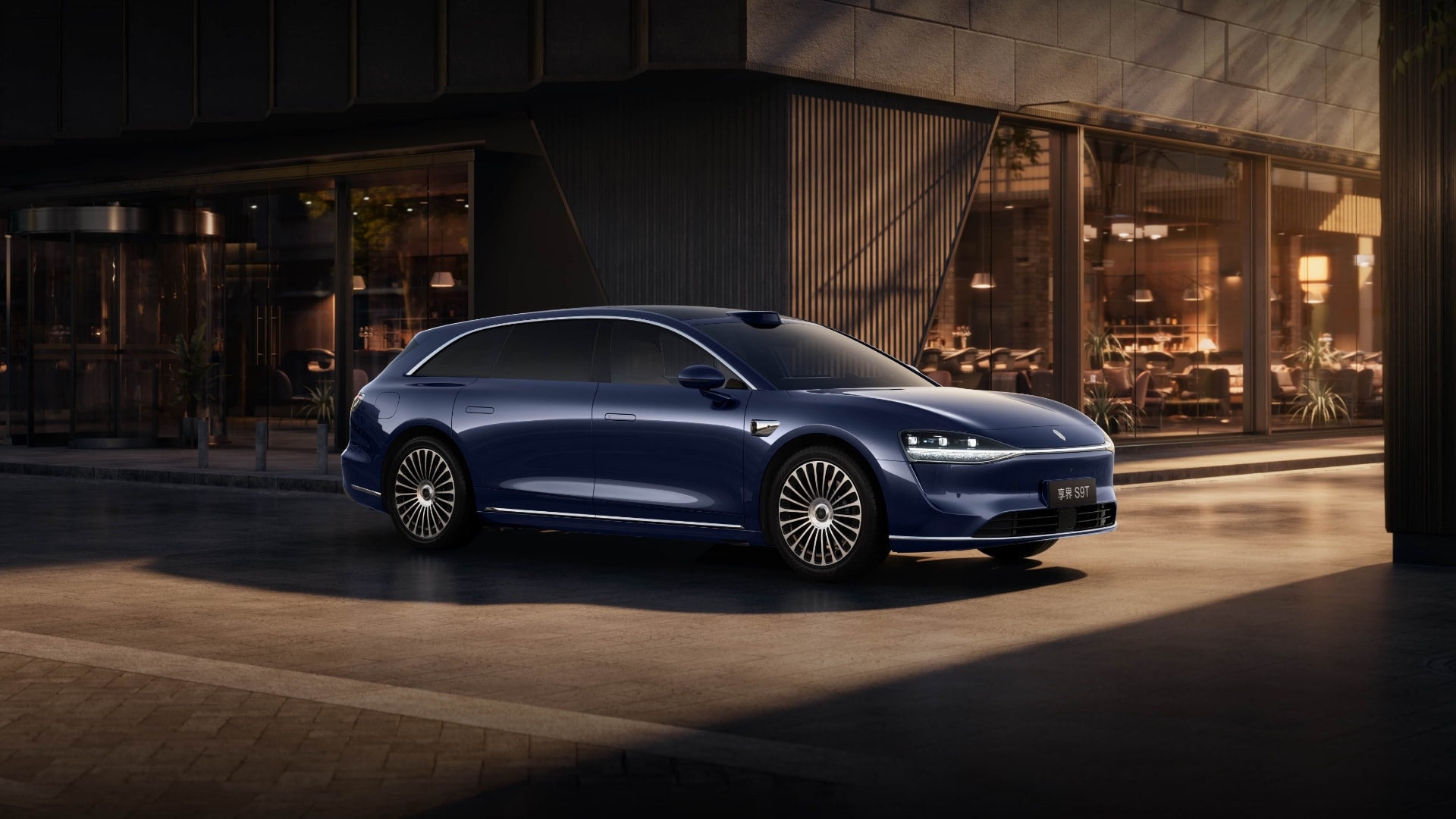 Stelato S9T Azure Blue Exterior